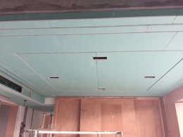 绿地国际博览城在建工地  吊顶工艺