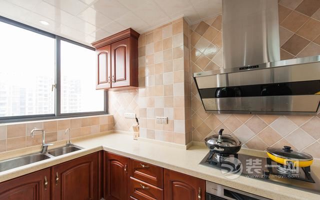 130平简约美式风格装修案例