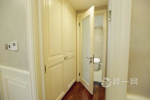卫生间门应该向内开还是向外开